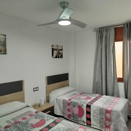 Apartamento Primera Linea De Mar En Ebrehogar L'Ampolla Eksteriør billede