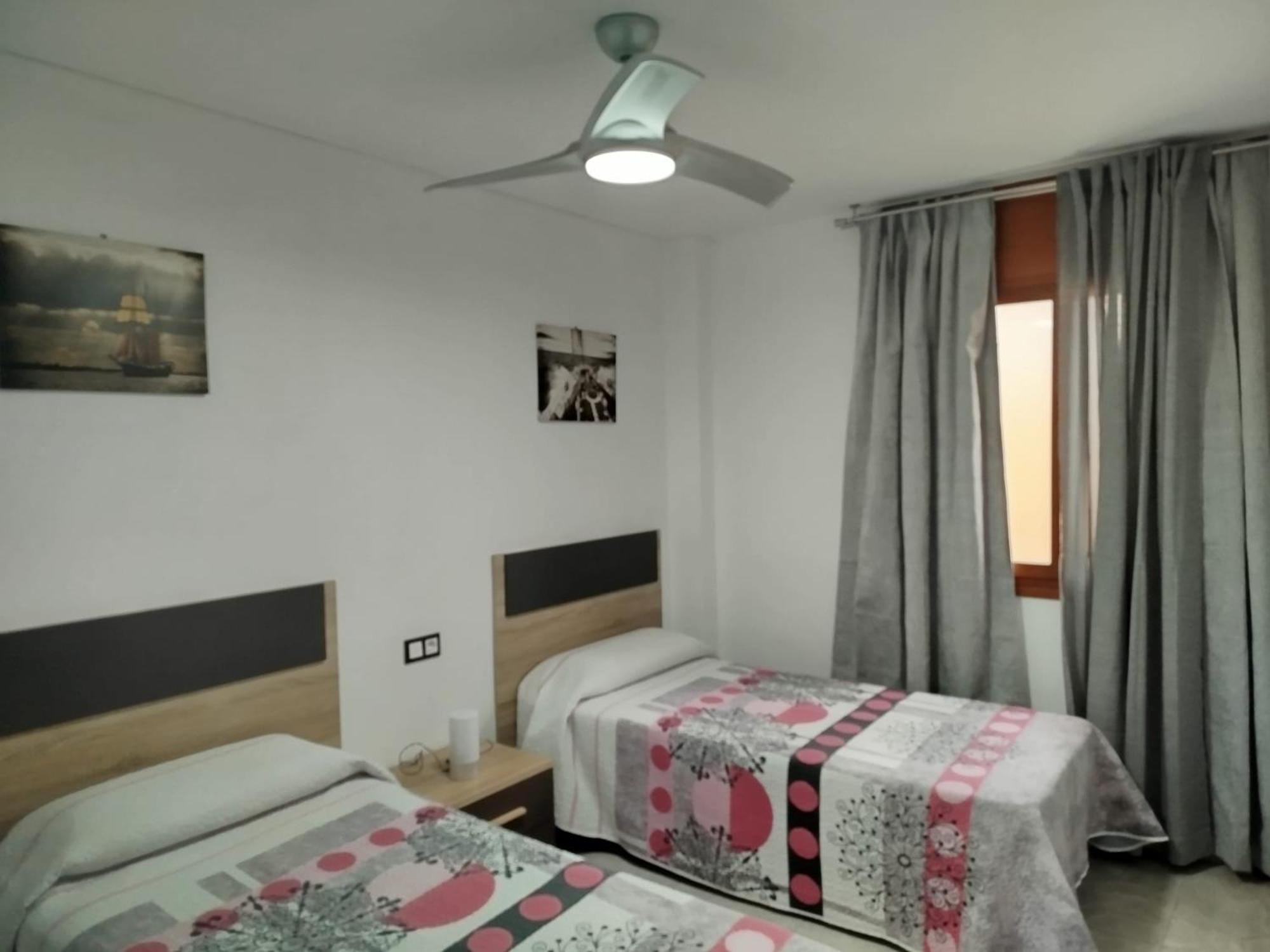 Apartamento Primera Linea De Mar En Ebrehogar L'Ampolla Eksteriør billede