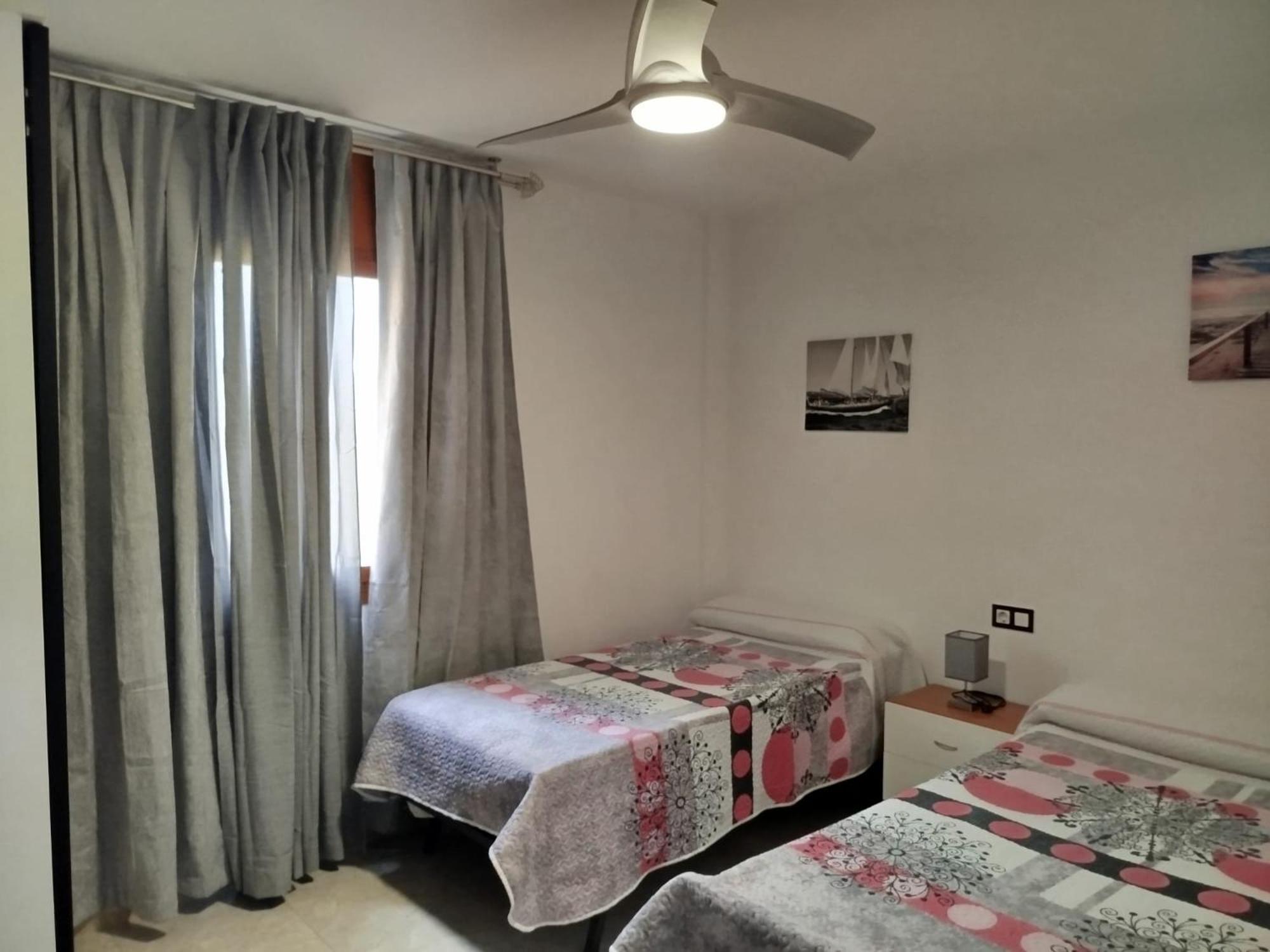 Apartamento Primera Linea De Mar En Ebrehogar L'Ampolla Eksteriør billede